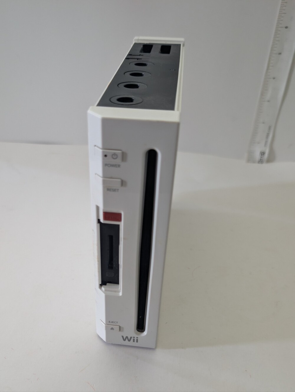 RVL -001 Nintendo Wii Console Only  in White Tested, Works No Accessories